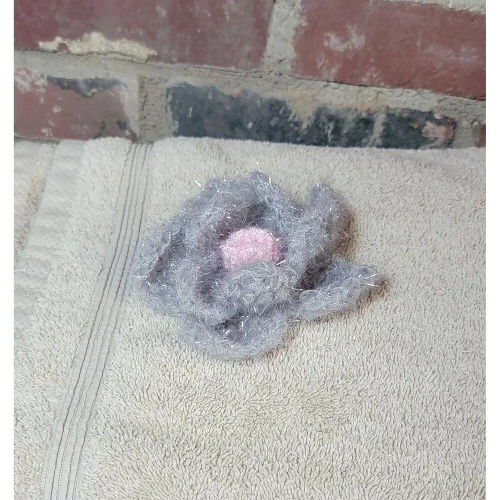Gray and Pink Flower Scrubby